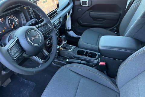 2026 Jeep Gladiator Sport S