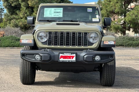 2026 Jeep Gladiator Sport S