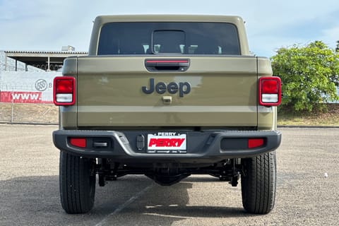 2026 Jeep Gladiator Sport S