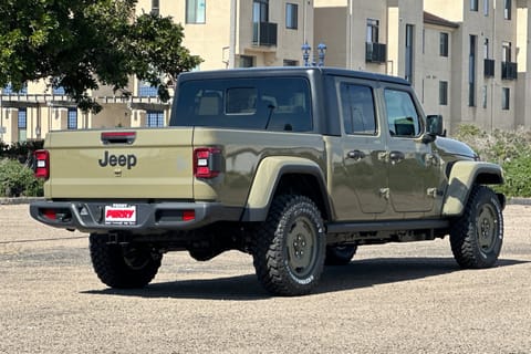 2026 Jeep Gladiator Willys 41