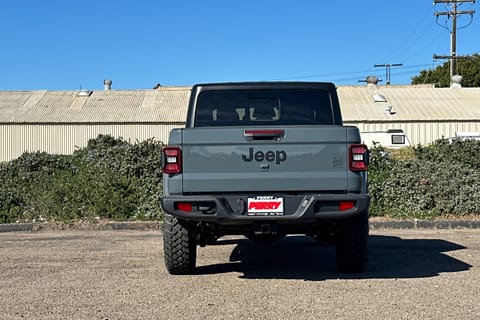 2026 Jeep Gladiator Willys