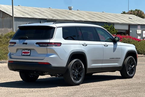 2026 Jeep Grand Cherokee L Altitude
