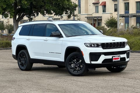 1 imagen de 2026 Jeep Grand Cherokee L Altitude