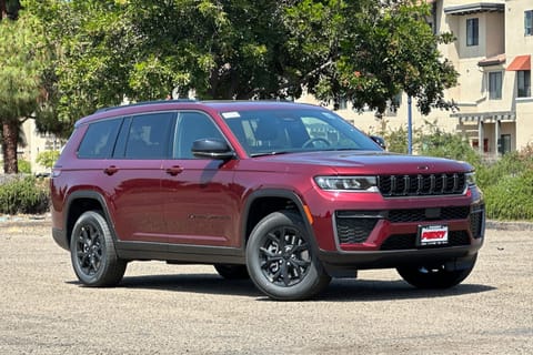 1 image of 2026 Jeep Grand Cherokee L Altitude