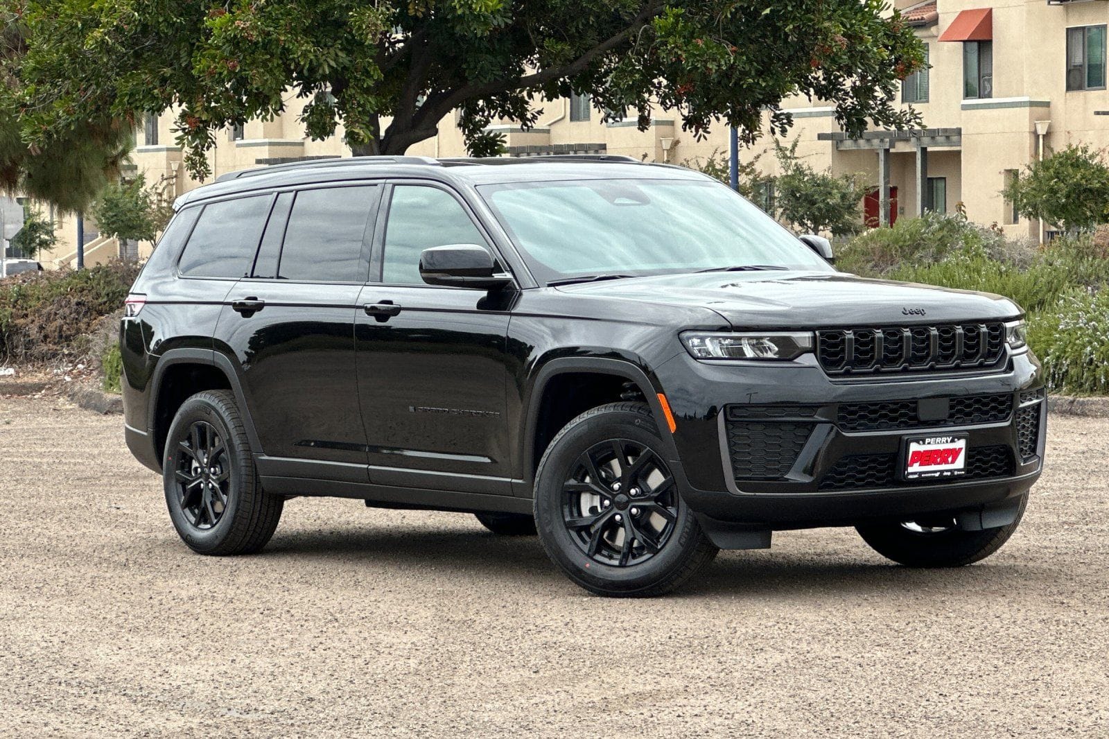 2026 Jeep Grand Cherokee L Laredo Altitude 4x4's photo