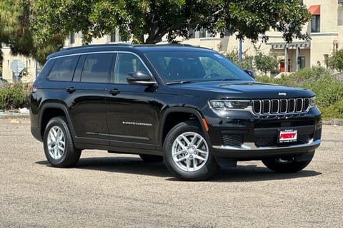 1 image of 2026 Jeep Grand Cherokee L Laredo