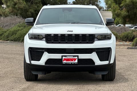 2026 Jeep Grand Cherokee Altitude