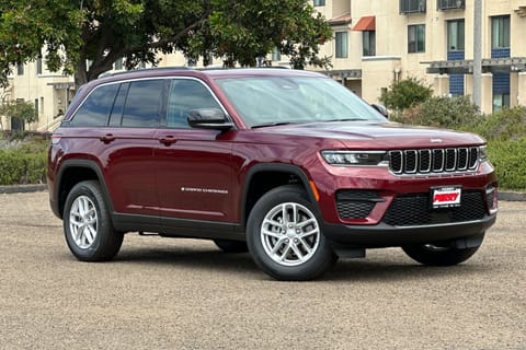 1 image of 2026 Jeep Grand Cherokee Laredo X