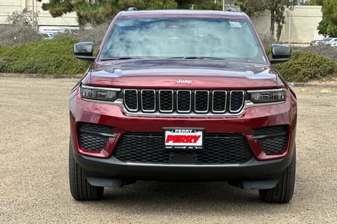2026 Jeep Grand Cherokee Laredo X