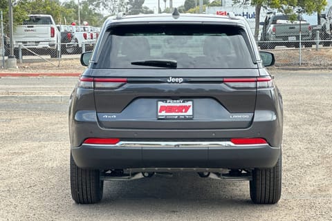 2026 Jeep Grand Cherokee Laredo X