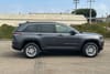 2 imagen en miniatura de 2026 Jeep Grand Cherokee Laredo X