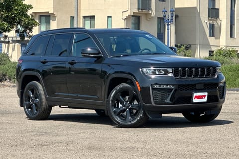 1 image of 2026 Jeep Grand Cherokee Limited