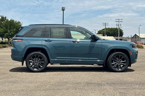 2026 Jeep Grand Cherokee Limited Reserve