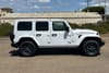 3 imagen en miniatura de 2026 Jeep Wrangler