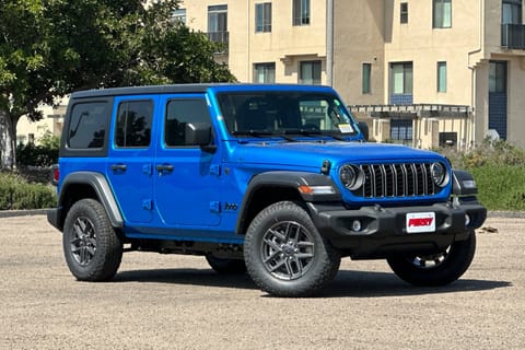 1 imagen de 2026 Jeep Wrangler Sport S