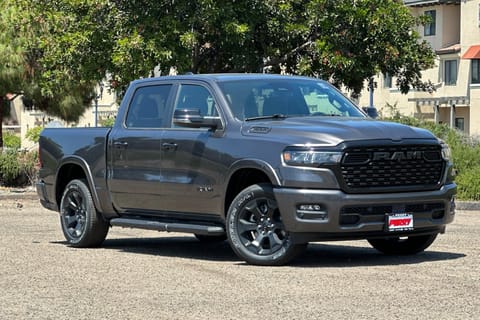 1 imagen de 2026 Ram 1500 Big Horn/Lone Star