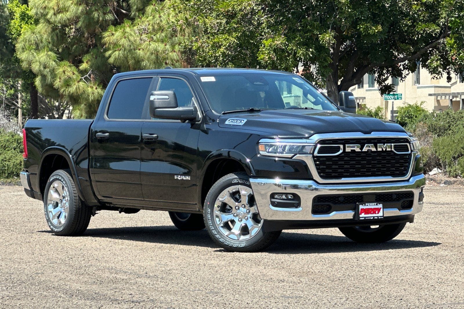 2026 RAM 1500 Big Horn/Lone Star 4x4 Crew Cab 5'7's photo