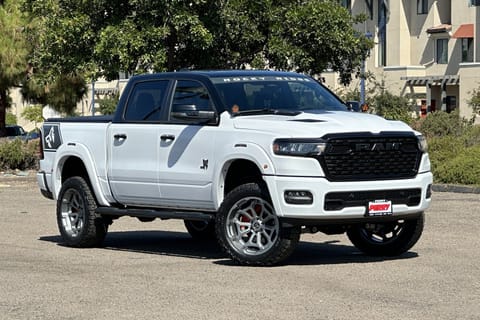 1 imagen de 2026 Ram 1500 Big Horn/Lone Star