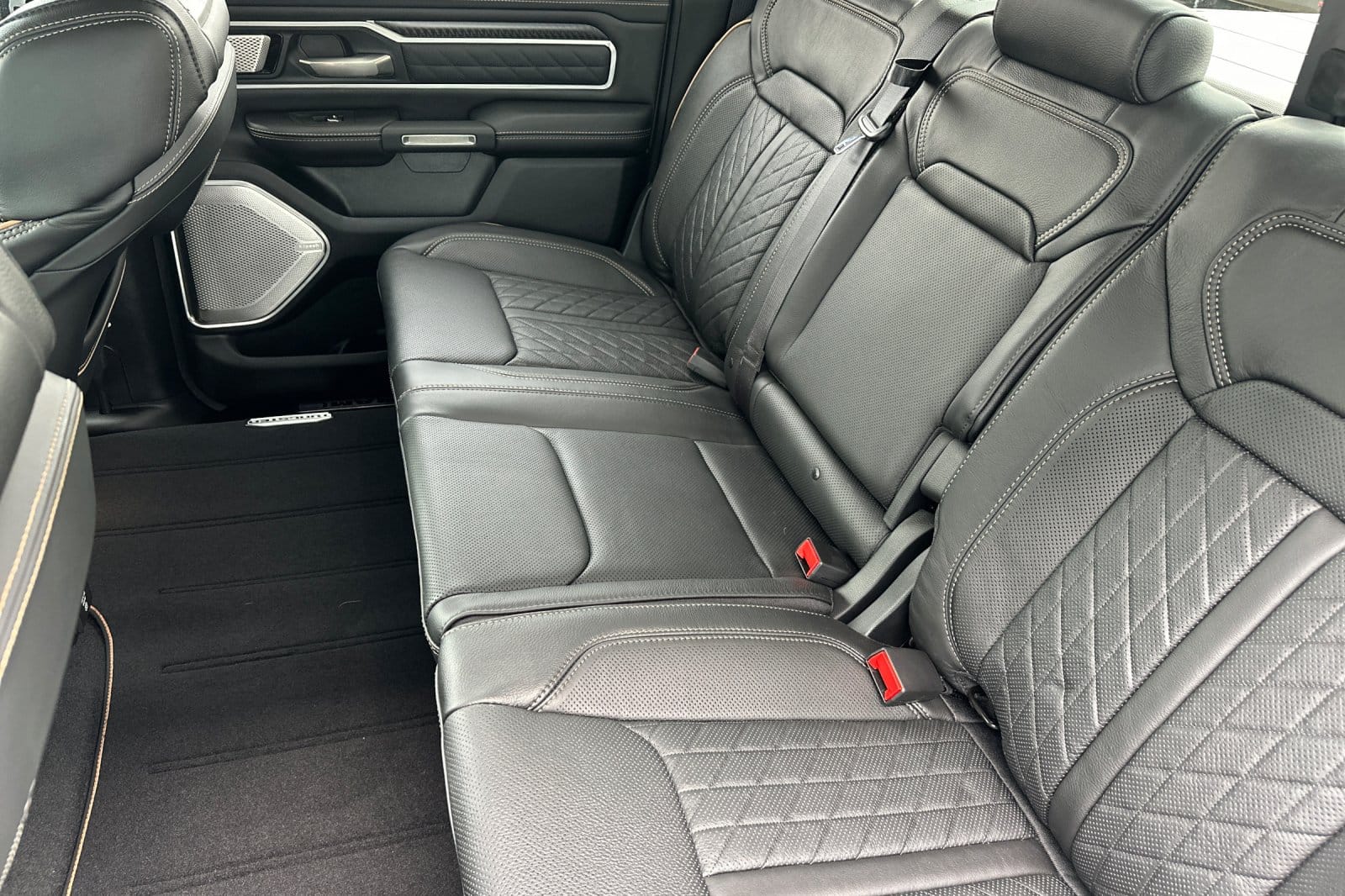 2026 RAM 1500 Tungsten - Photo 7
