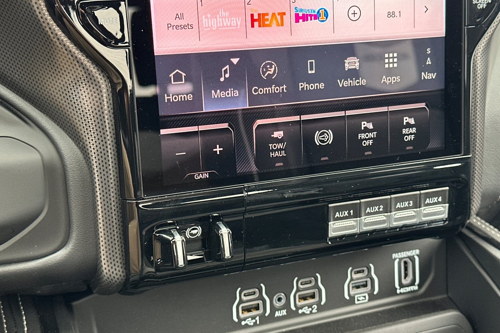 2026 RAM 2500 Limited - Photo 15