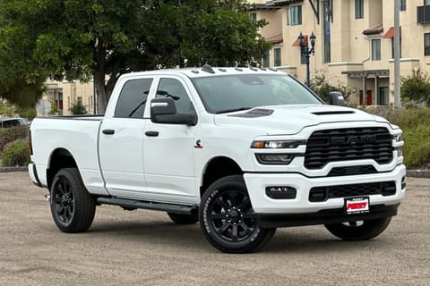 1 imagen de 2026 Ram 2500 Tradesman