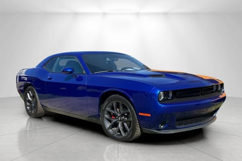 1 image of 2022 Dodge Challenger SXT