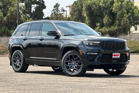 1 image of 2025 Jeep Grand Cherokee Summit Reserve