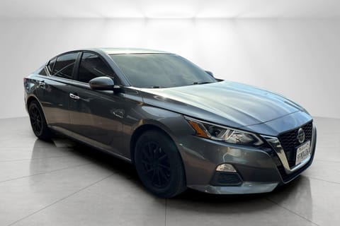 1 image of 2020 Nissan Altima 2.5 S