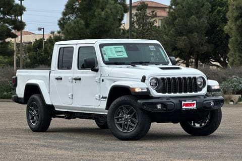 1 image of 2026 Jeep Gladiator Sport S