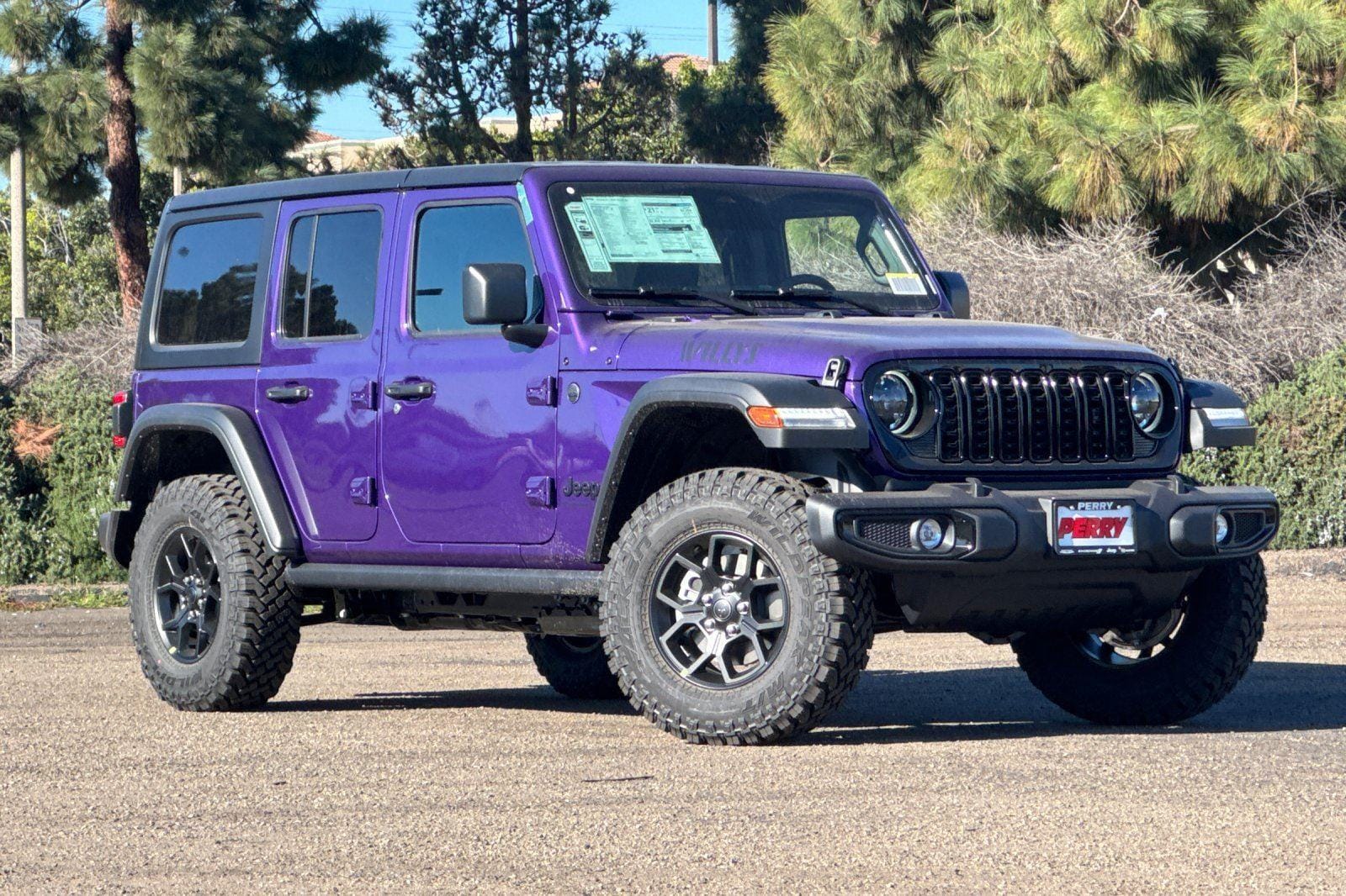 2026 Jeep Wrangler Base's photo