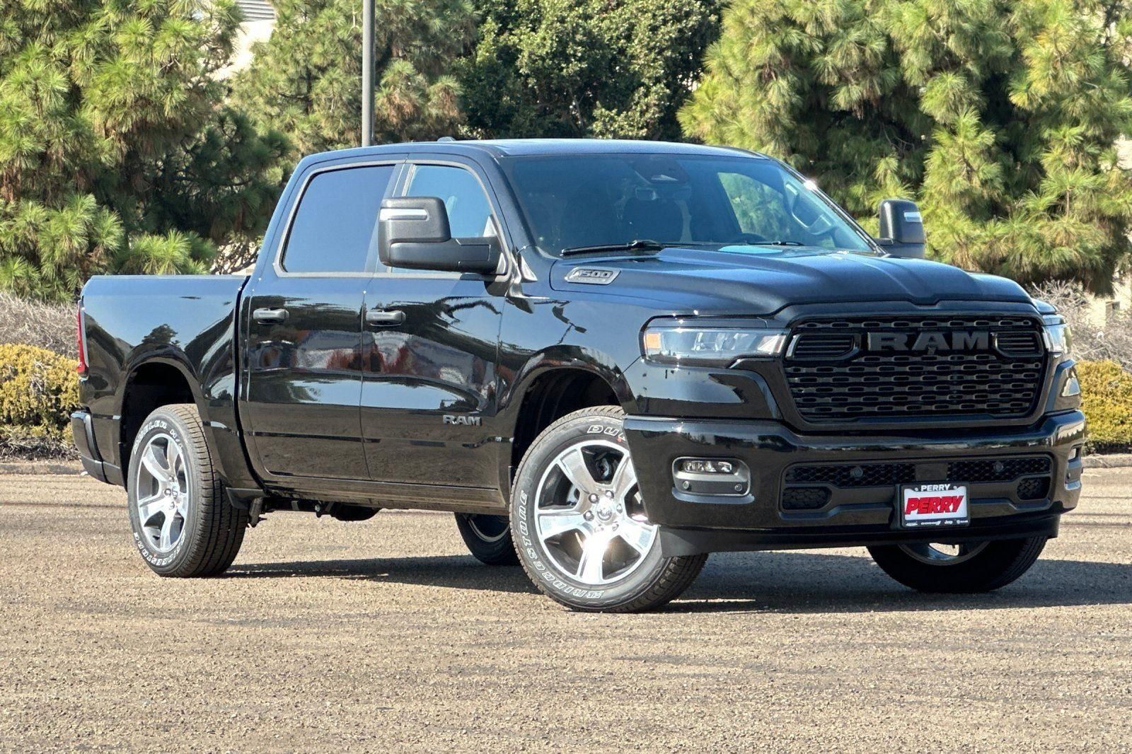 2026 RAM Ram 1500 Pickup Express's photo