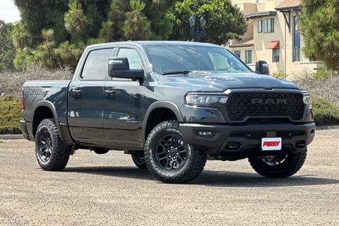 1 imagen de 2026 Ram 1500 Rebel