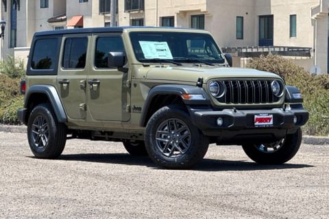 1 imagen de 2025 Jeep Wrangler Sport S