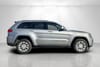 2 thumbnail image of  2021 Jeep Grand Cherokee Laredo E