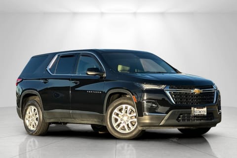 1 image of 2023 Chevrolet Traverse LS