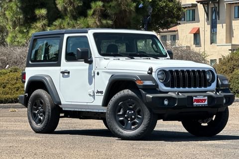 1 imagen de 2025 Jeep Wrangler Sport