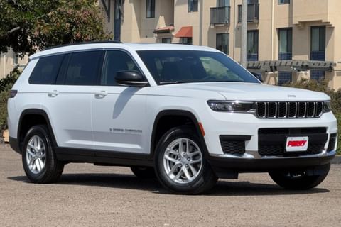 1 image of 2025 Jeep Grand Cherokee L Laredo X