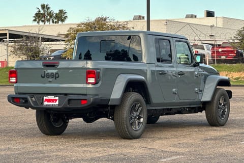 2026 Jeep Gladiator Sport S