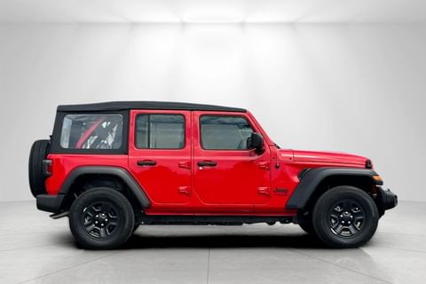 2022 Jeep Wrangler Unlimited Sport