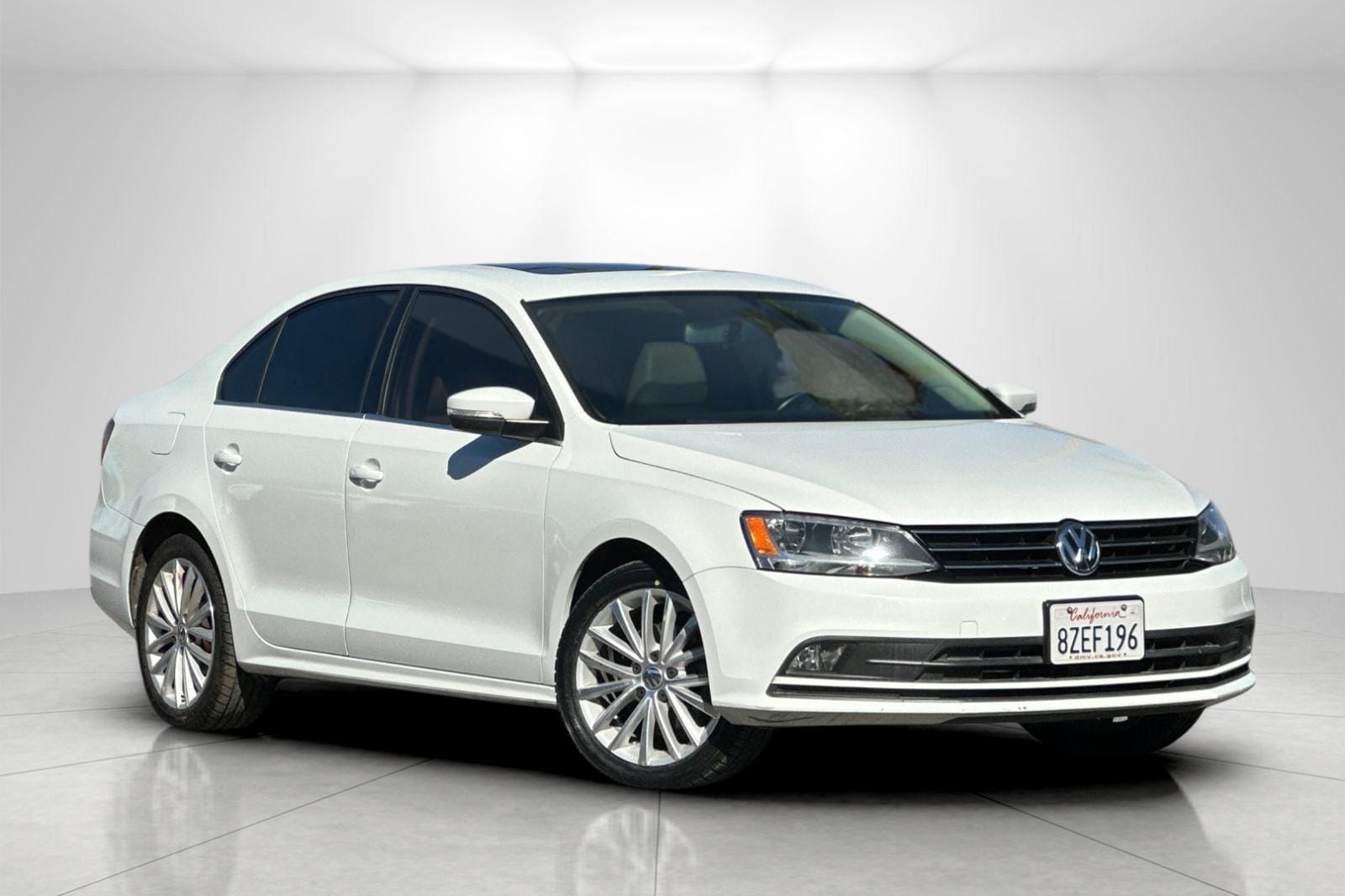 2015 Volkswagen Jetta SE's photo