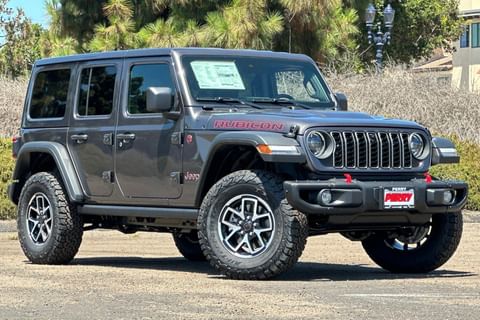 1 imagen de 2025 Jeep Wrangler Rubicon