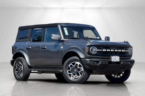1 image of 2022 Ford Bronco Outer Banks