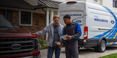 El servicio móvil de Ford llega a un cliente