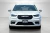 8 thumbnail image of  2022 Chrysler Pacifica Hybrid Limited