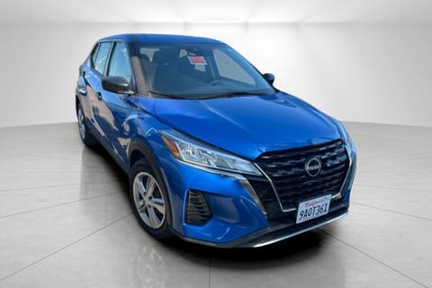 1 image of 2022 Nissan Kicks S