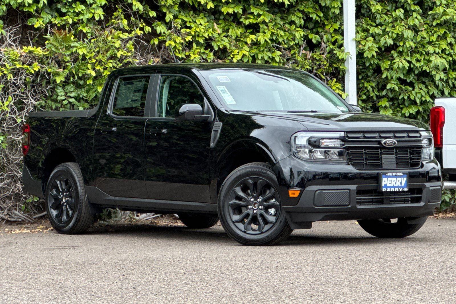 2024 Ford Maverick Lariat's photo