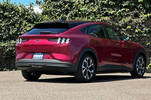 2025 Ford Mustang Mach-E Select