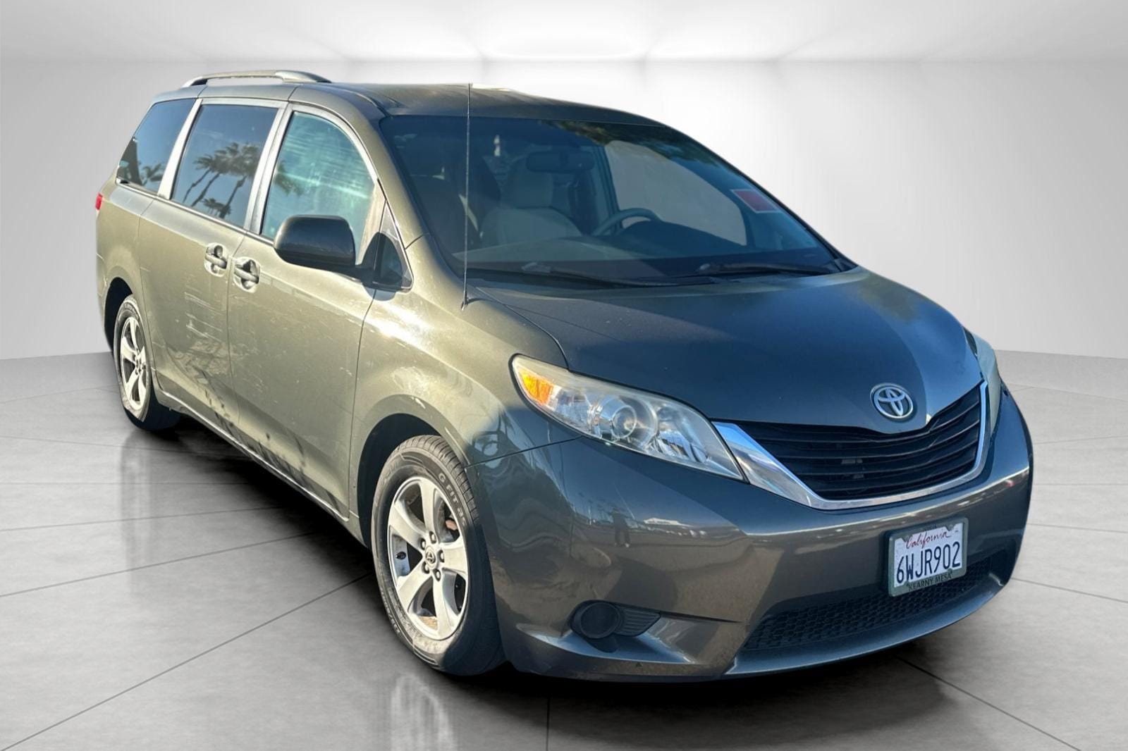 2012 Toyota Sienna LE