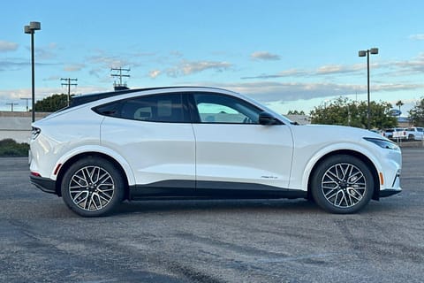 2025 Ford Mustang Mach-E Premium