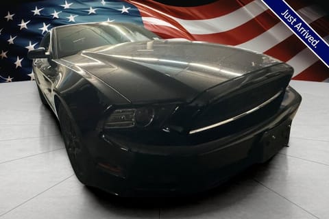 1 imagen de 2014 Ford Mustang V6
